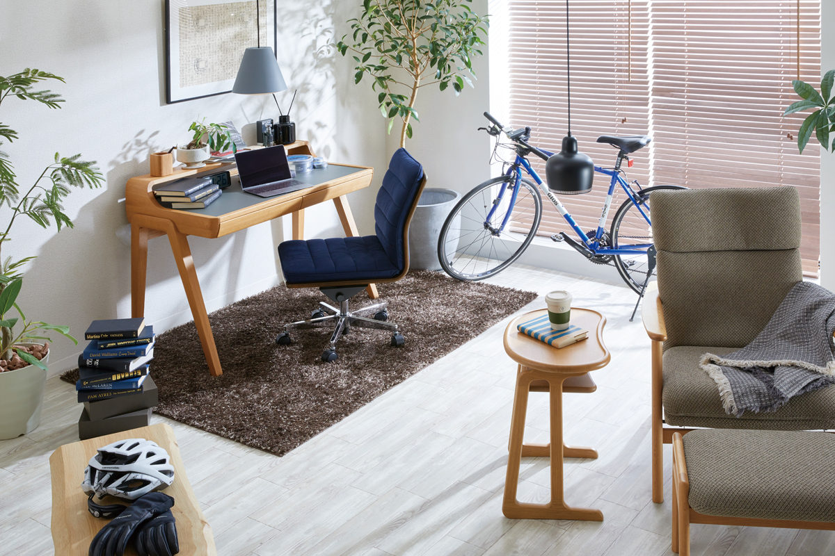 考え抜かれたデザインと機能で、いつまでも魅力のつきない書斎デスク