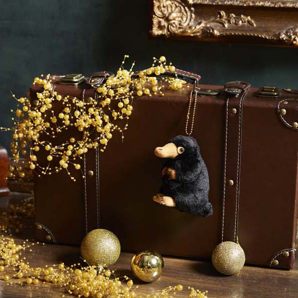 ファンタスティック・ビースト」のキャラクター | ハリー・ポッター