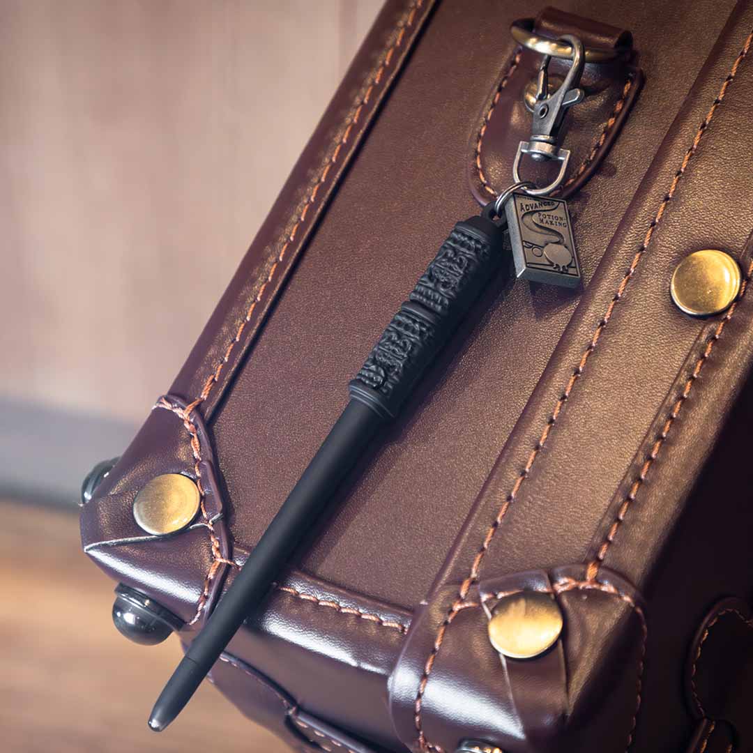 ハリー・ポッター セブルス・スネイプ 光る杖キーホルダー | ハリー