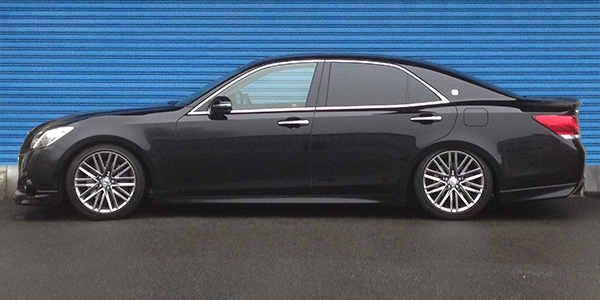 S-Style X：クラウン