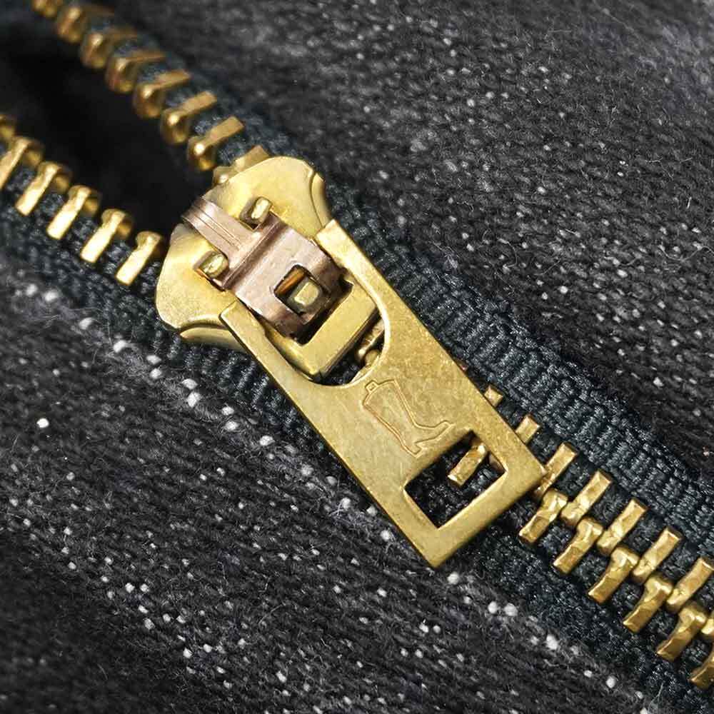 90's Wrangler 13MWZPB 先染めブラックデニムパンツ “MADE IN USA