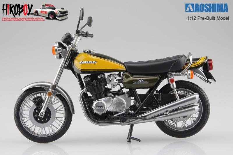 1:12 Kawasaki 900 Super 4 (Z1) Yellow Ball (Pre-Built Model) | AOS