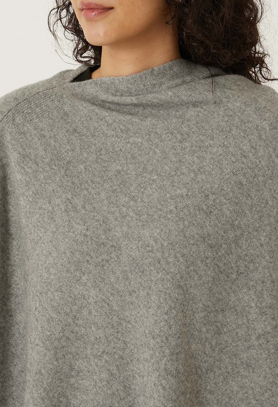 CT.Plage /カシミヤ ラクーン ポンチョ | C.T.plage | ハリウッド