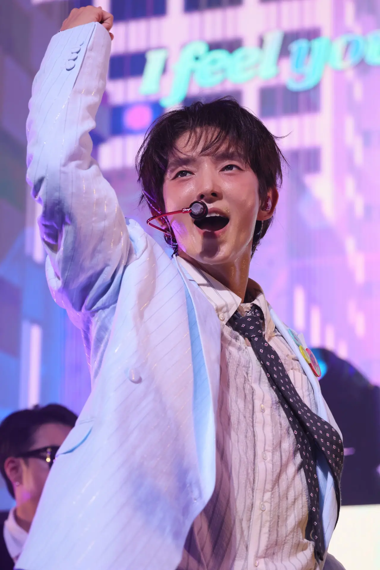 取材レポ】イ・ジュンギ、日本ファンミーティングで汗と涙の210分！ 歌