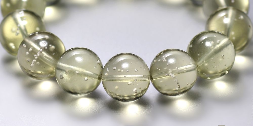 希少 モルダバイト小粒とリビアングラス丸玉のブレスレット 14kgf 希少