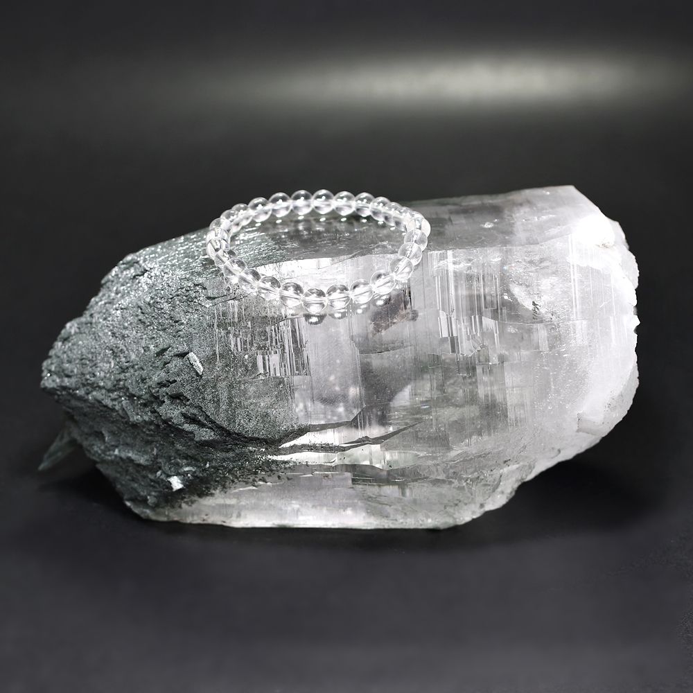 ネパール/ガネッシュヒマール産ヒマラヤ水晶原石ナチュラルポイント