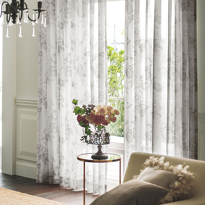 絵画のような繊細なブーケ柄レースカーテン イザベラ（L-1298