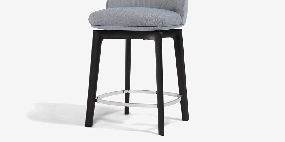 PoltronaFrau（ポルトローナ・フラウ）カウンターチェア「アーチボルド