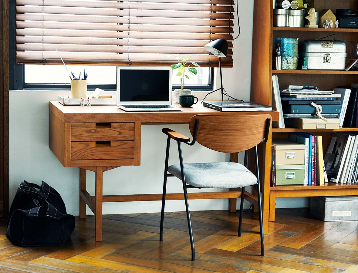 ANTON DESK ANTON brown｜テーブル・デスク一覧｜IDEE SHOP Online