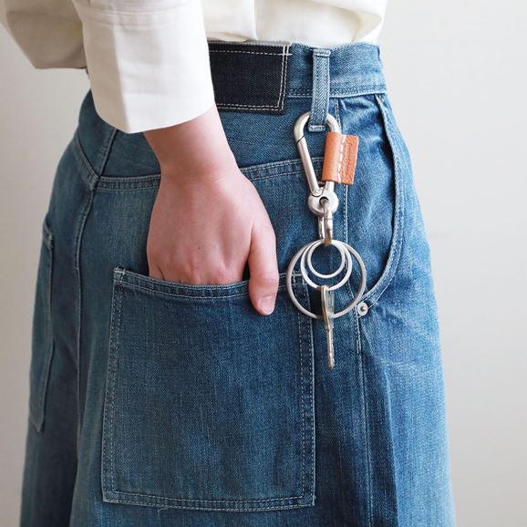 エンダースキーマ レザー キーチェーン カラビナHender scheme Hender