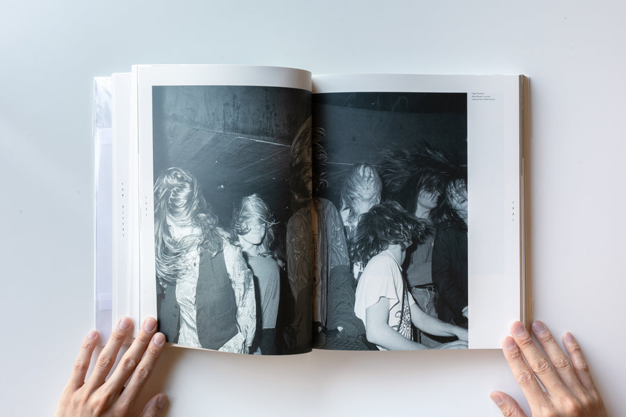 Not in Fashion: Photography and Fashion in the 90s – IACK