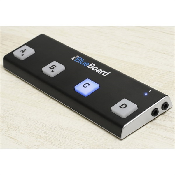 IK Multimedia iRig BlueBoard (Bluetooth MIDI pedalboard) ｜イケベ