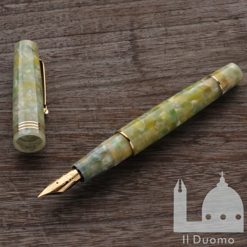 レオナルド モーメントゼロ ジェイド 万年筆 14Kニブ（ゴールド