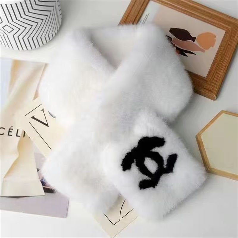 Chanel 防寒 暖かい 軽量 ネックウォーマー シャネル シンプル