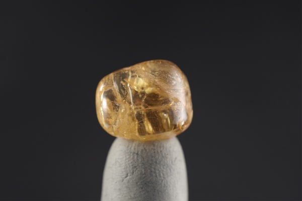 十勝石玲瓏石（レインボーオブシディアン） 原石 142g 天然石販売