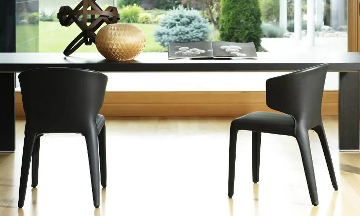 367 Hola Armchair (オラ アームチェア) | Cassina (カッシーナ) | IL