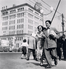 長野重一写真集 東京1950年代｜人文・社会科学書 - 岩波書店