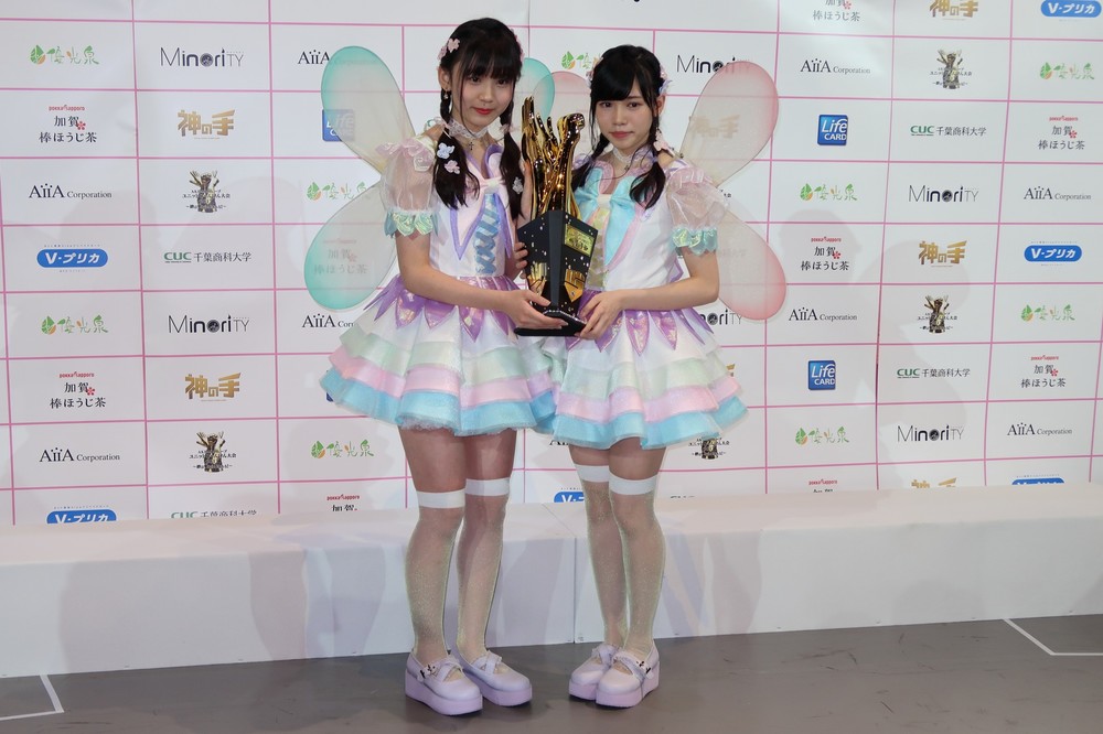 AKBじゃんけん大会、8代目女王はHKT若手「笑わないアイドル」: J-CAST