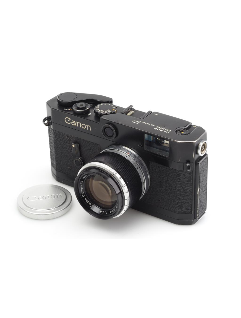 Canon P Black Paint w. Canon Lens 1.8/50mm | JO GEIER