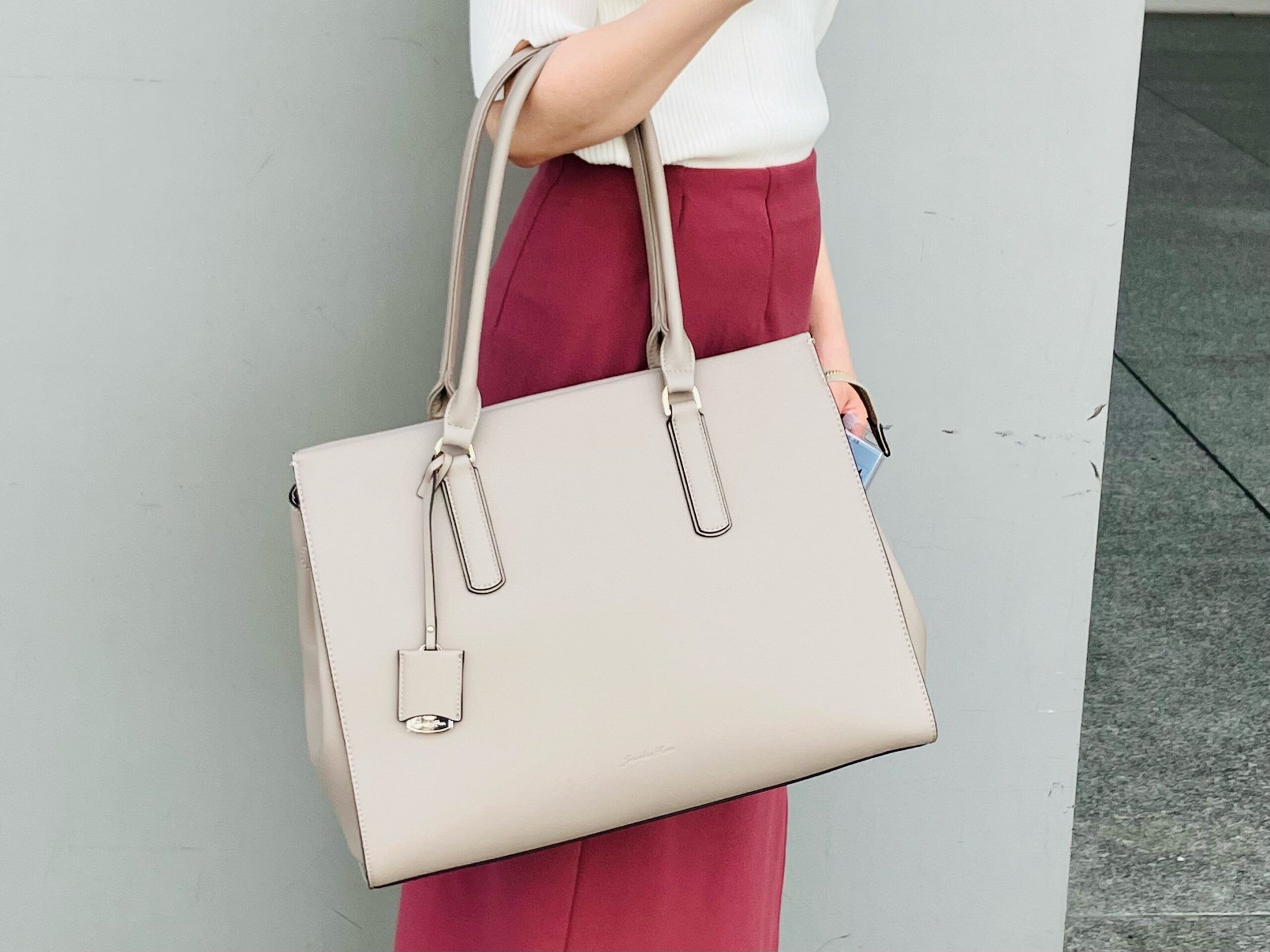 あなたはどっち派？OLバッグエト | Jewelna Rose - ジュエルナローズ