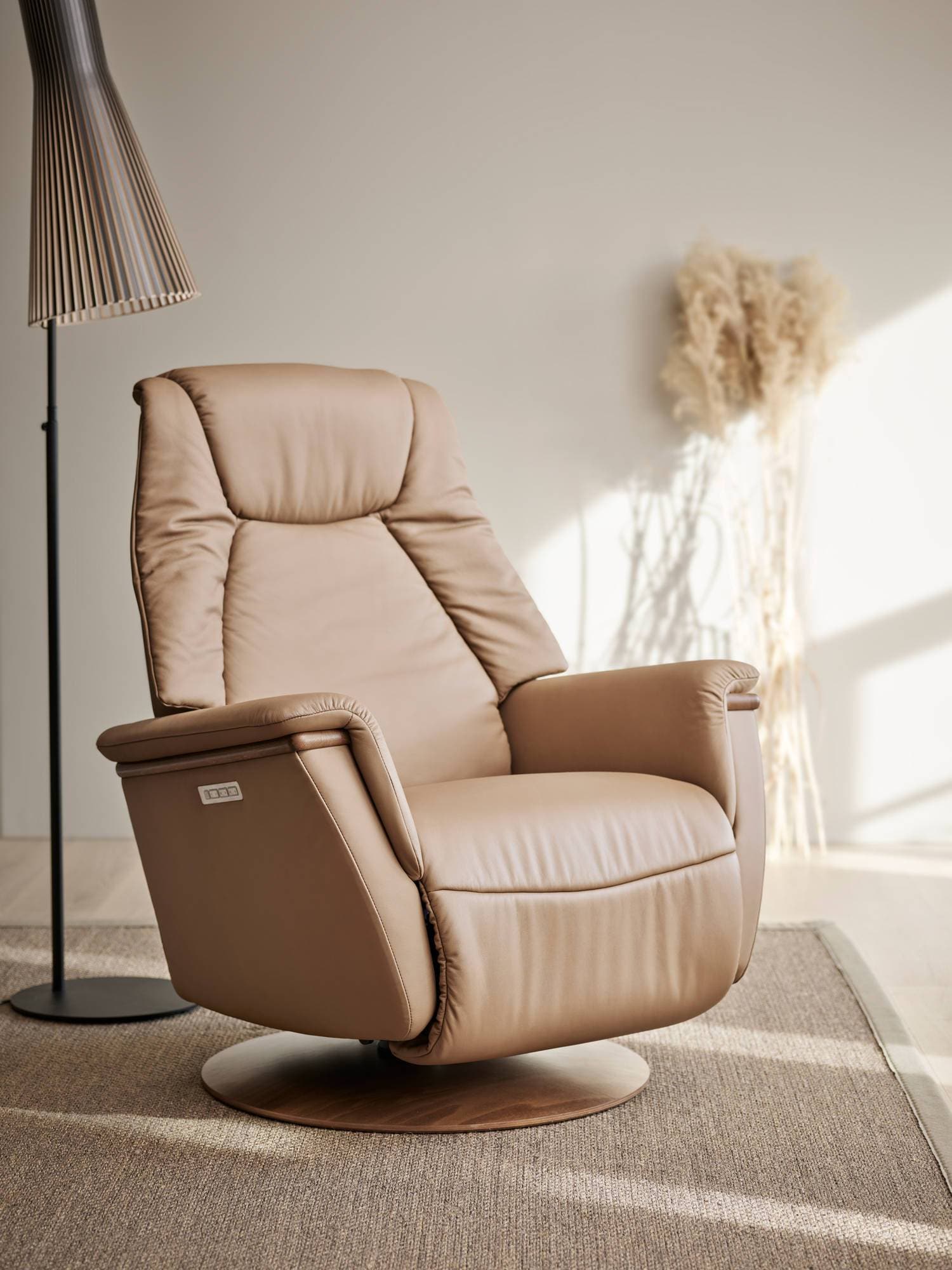 Max Recliner by Stressless