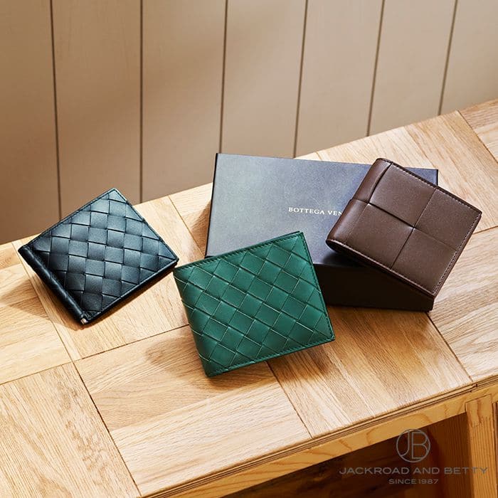 ボッテガ・ヴェネタのプレゼント特集｜上質さで伝える大人の美意識