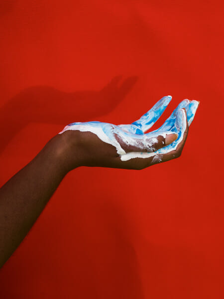 ヴィヴィアン・サッセン “Of Mud and Lotus” - デザイン・アートの展覧