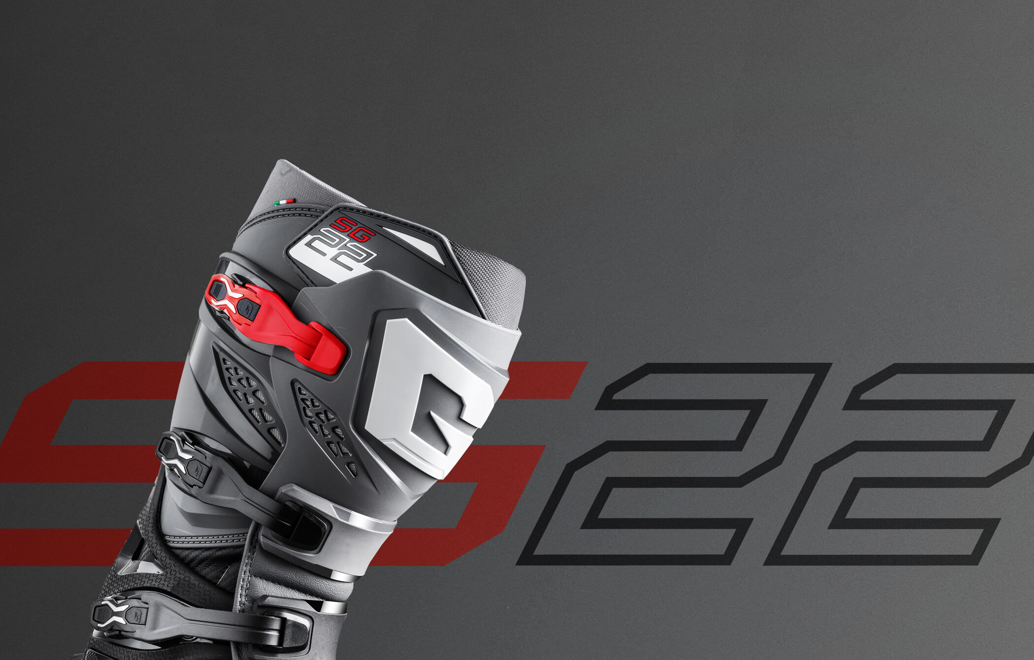 ガエルネ(GAERNE)公式サイト - イタリアの高品質と職人技が光るバイク