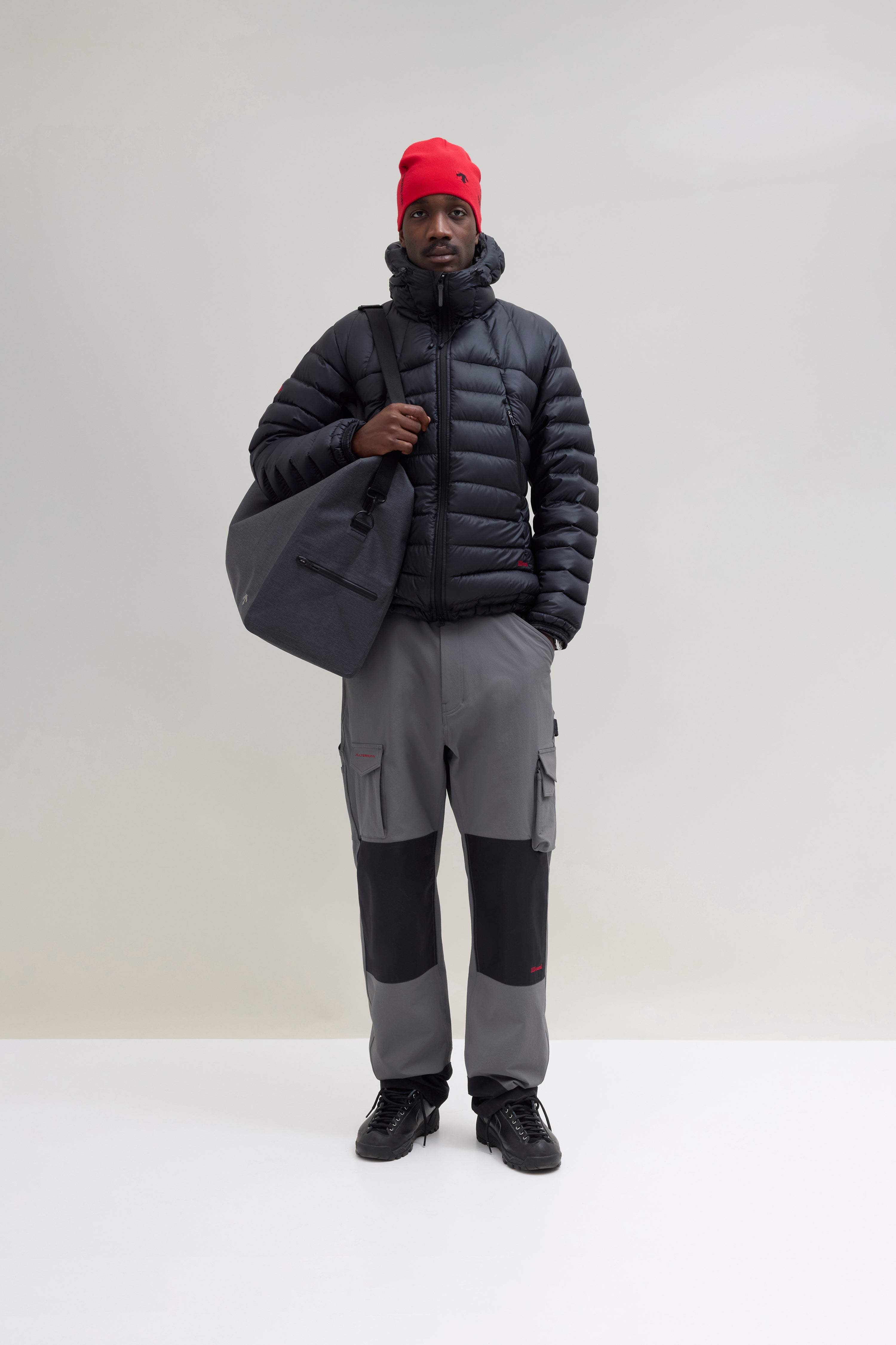 JJJJound Descente Down Jacket - Black/Charcoal