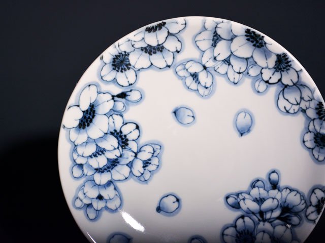 有田焼】皿揃え 染付王冠桜 - JTOPIA