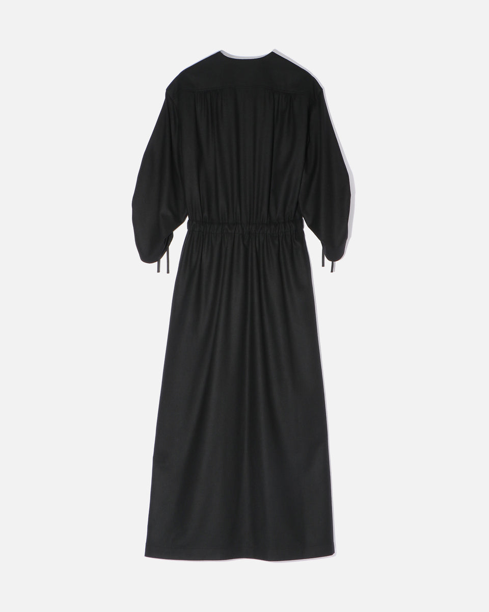 TAE ASHIDA - ワンピース | ONLINE STORE