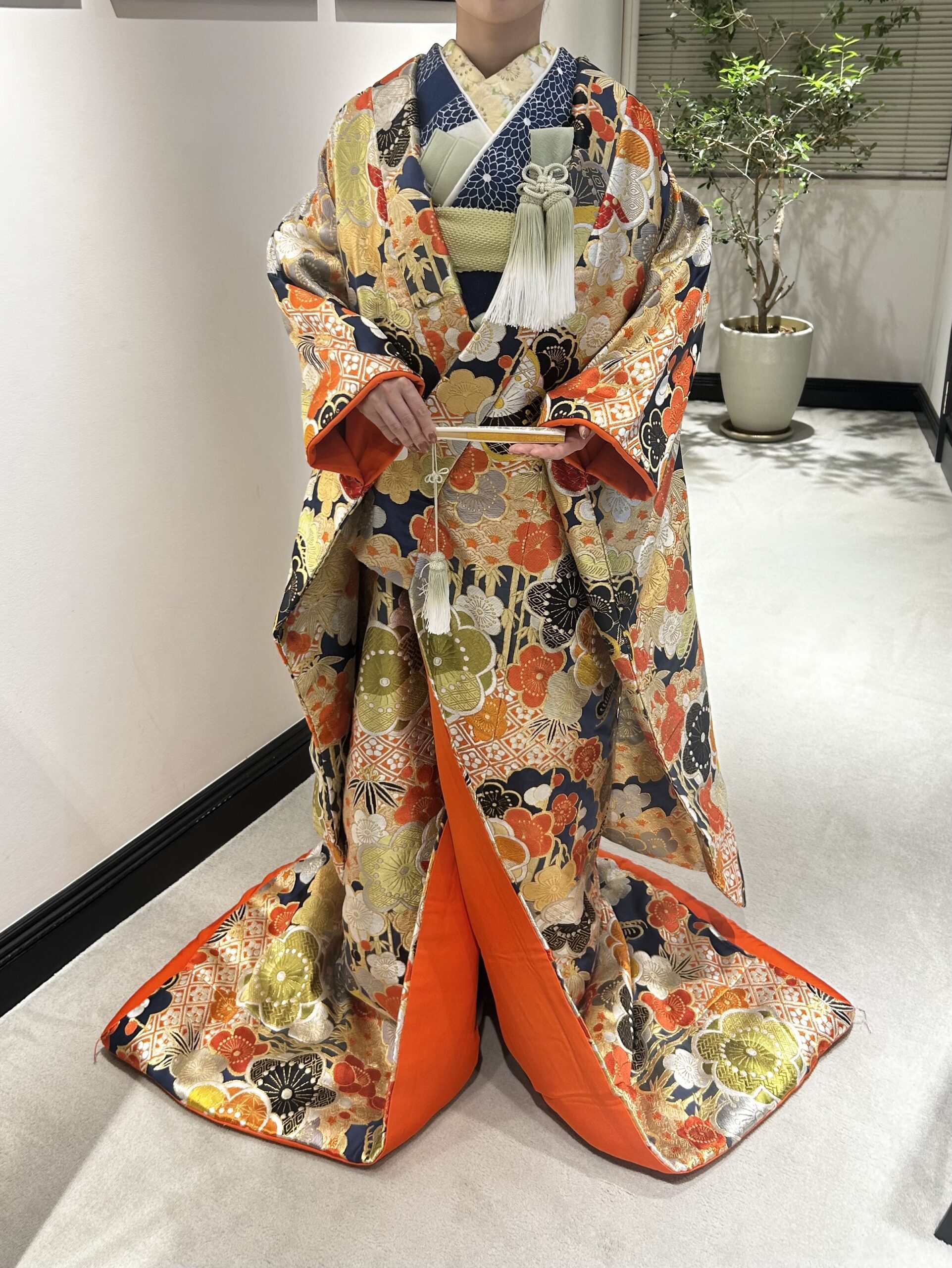 和装コーディネートのご紹介=梅の刺繍が美しい色打掛= | BLOG | JUNO