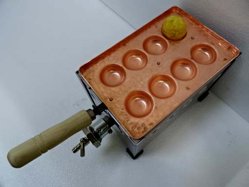 明石焼き器（手打ち銅板鍋付） 8穴x1連