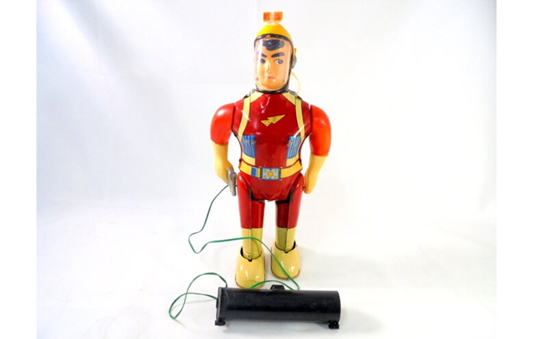 マルサン製 キャプテンウルトラ 電動ブリキ人形をお買取します