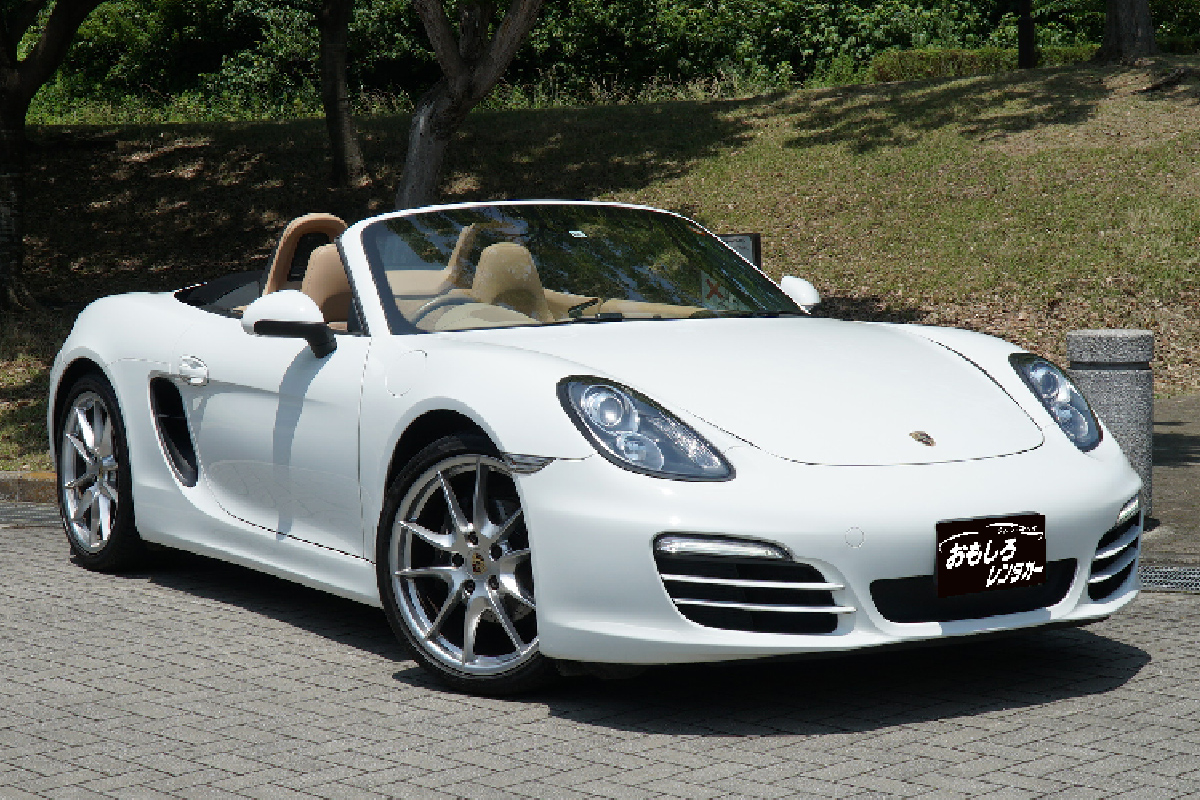 ホワイトオープンカー 2人乗り 日本未発売 bratz 廃版 スポーツカー