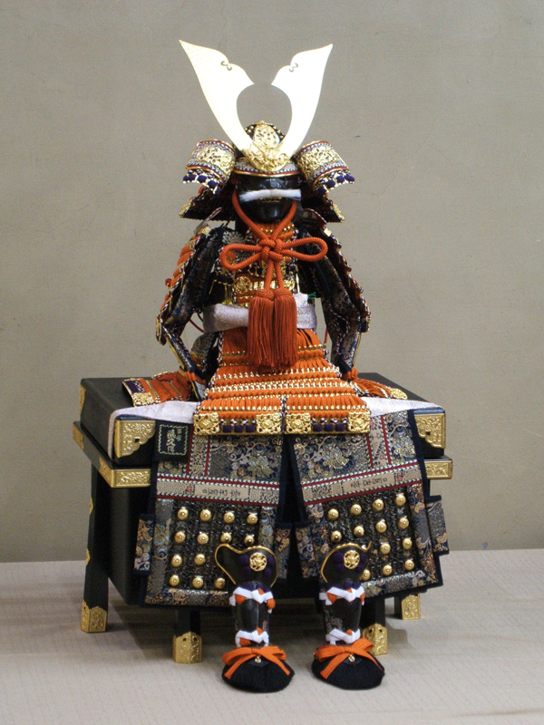 大西人形本店 名古屋市中区 五月人形 鎧・兜