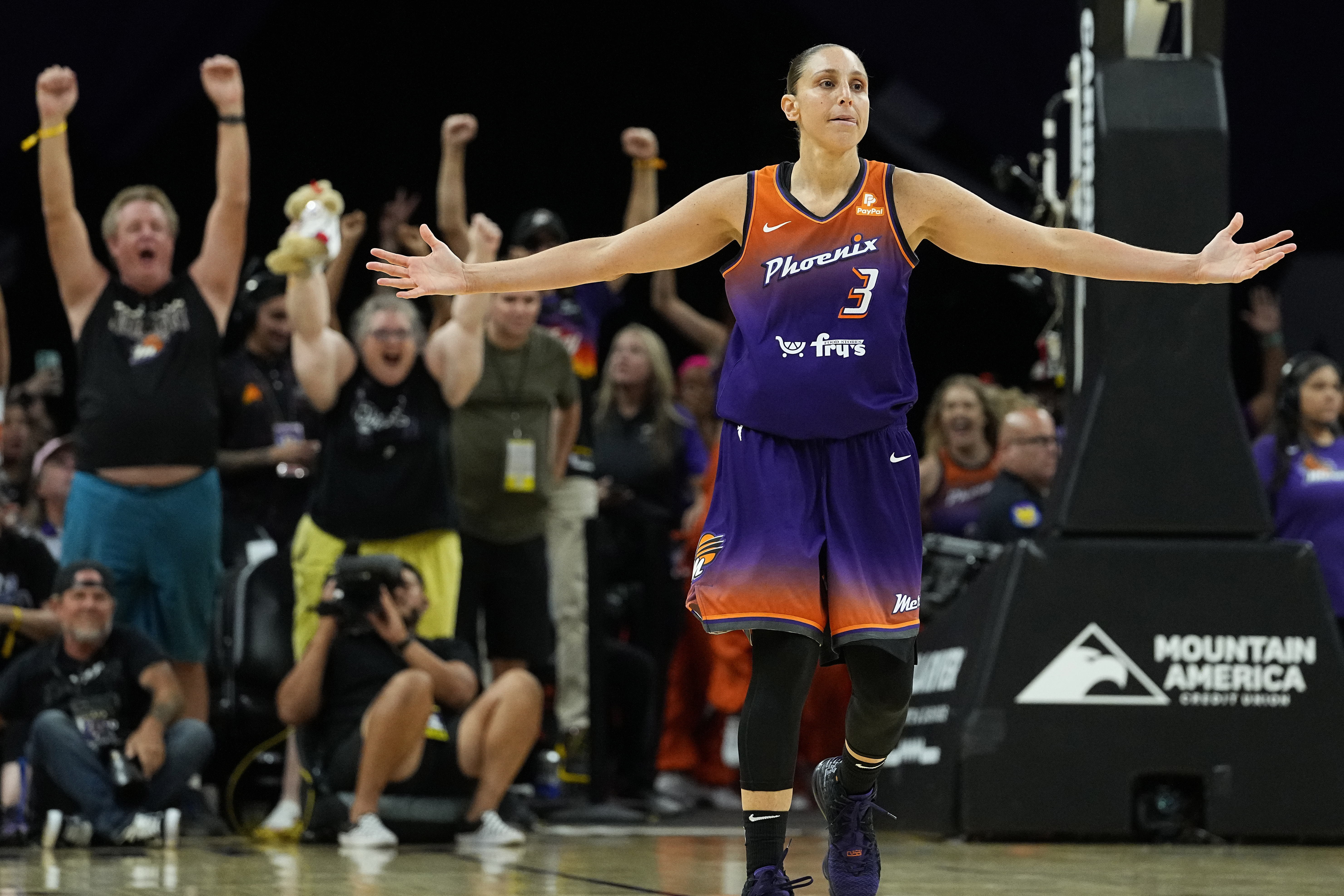 Diana Taurasi, WNBA's all-time scoring leader, announces her