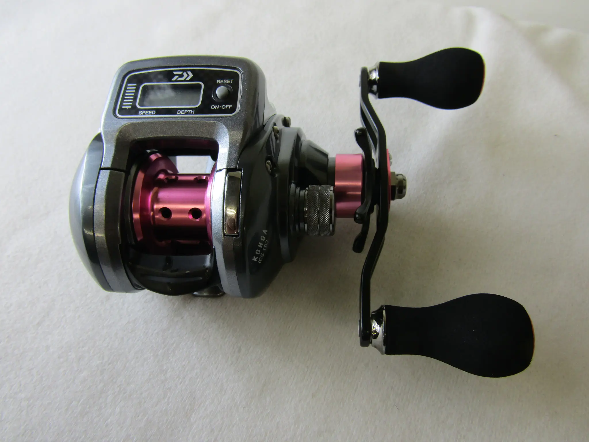 紅牙ICS103 - 18,700円 : 海釣り、船釣り専門店の沖三昧 ,釣具販売