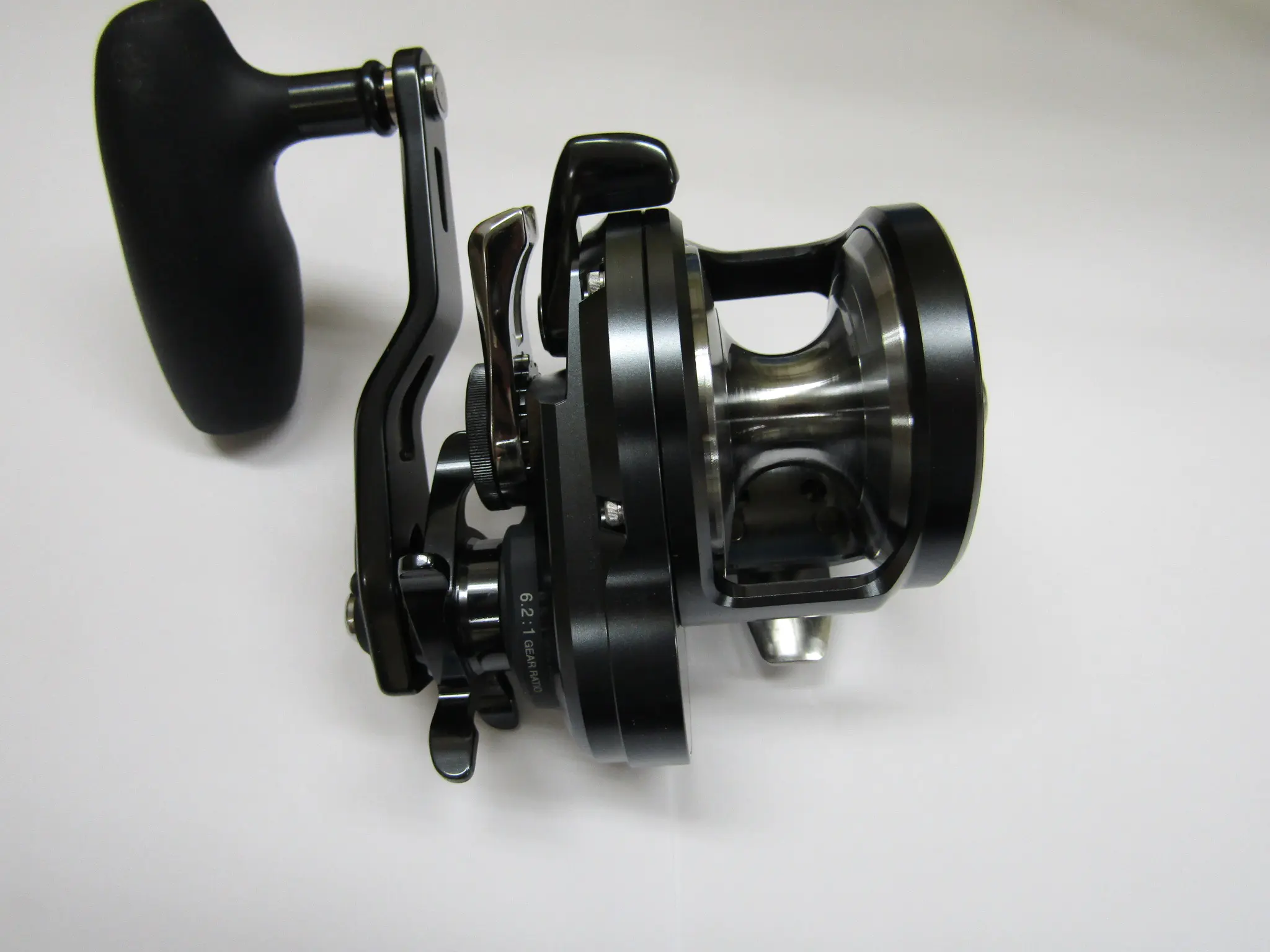 オシアジガーFカスタム2000NRHG(右) - 56,700円 : 海釣り、船釣り専門