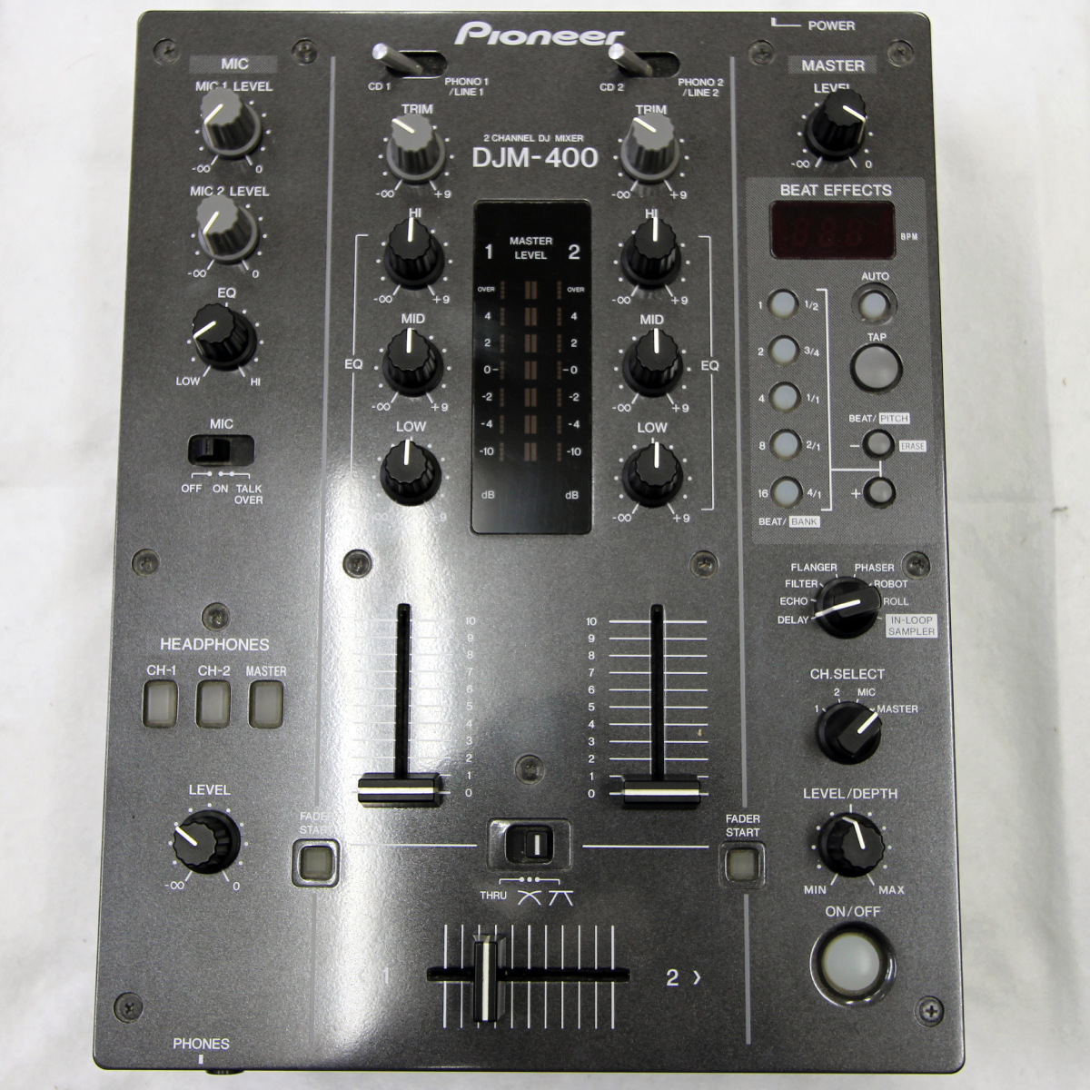 中古品のPioneerDJミキサー、DJM-400のご紹介です。