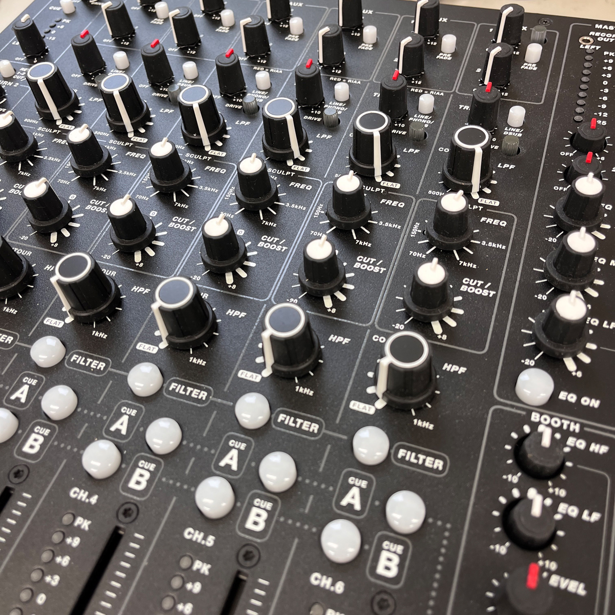 デモ使用品】PLAYdifferently - MODEL1