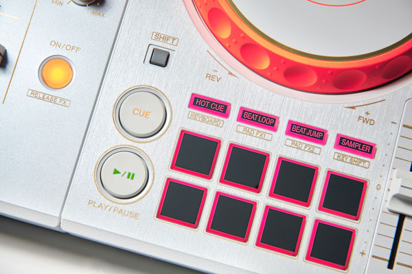 DDJ-400-HA／国内限定1,500台！D4DJ First MixよりHappy Around!の