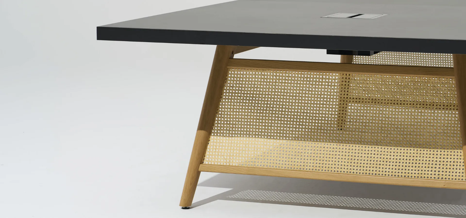 卓球台型実験台 