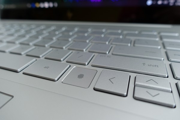 HP ENVY 15-ep実機レビュー｜HPパソコン比較購入ガイド