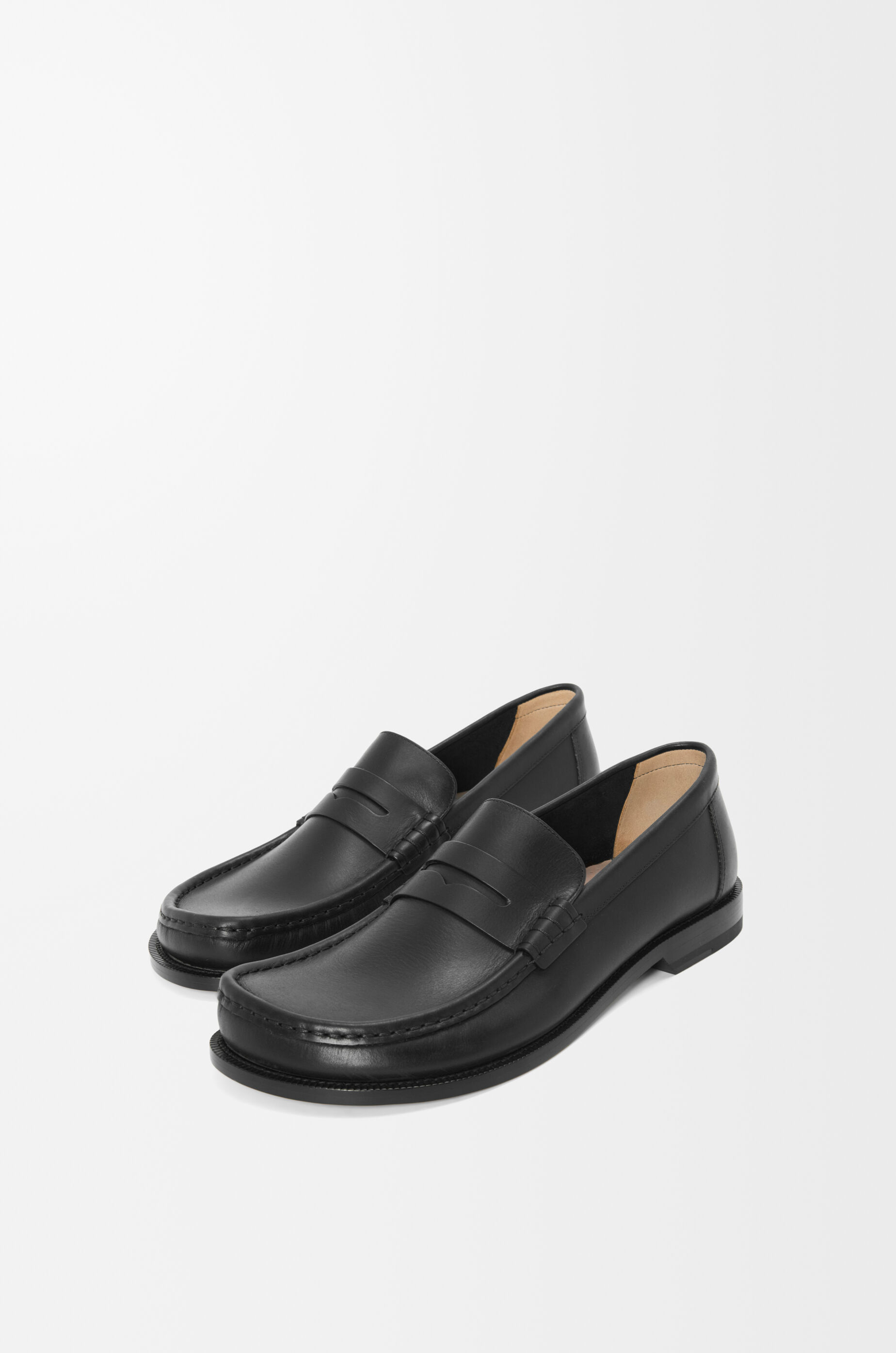 カンポ ローファー（カーフ） ブラック - LOEWE Japan official website