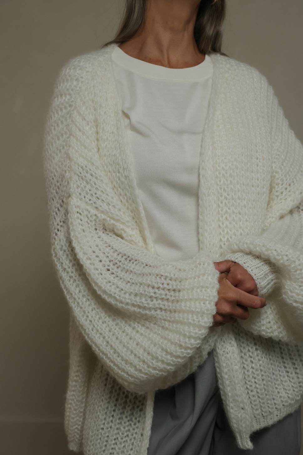 EMMA MOHAIR CARDIGAN IN CREAM WHITE - LoraGene