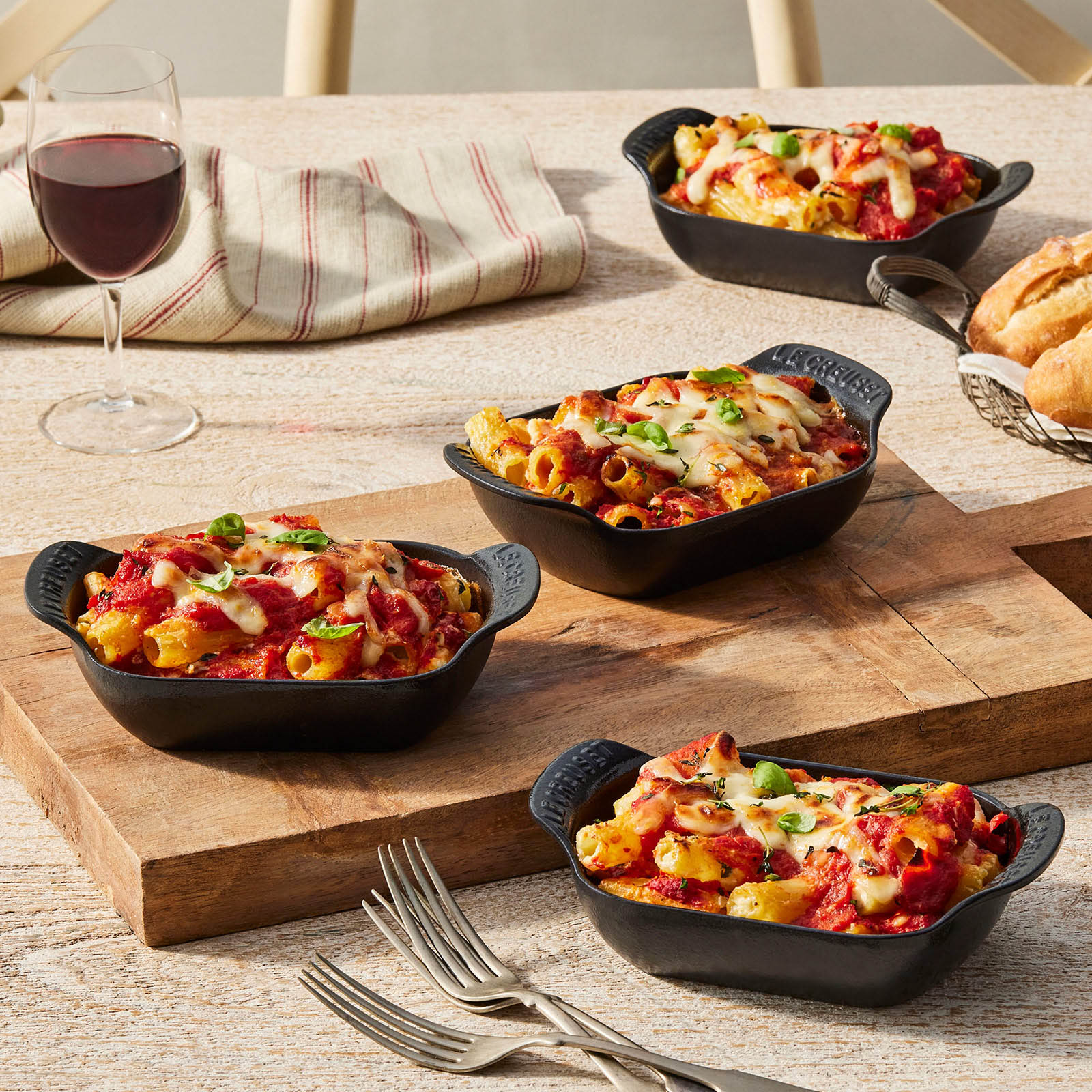 ミニ・レクタンギュラー・ディッシュ 13cm (4個入り) マットブラック