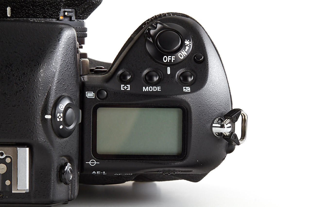 Nikon F5 + 1.4/85mm | AI_34_37400