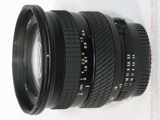 Tokina AF 193 19-35 mm f/3.5-4.5 review - Introduction - LensTip.com