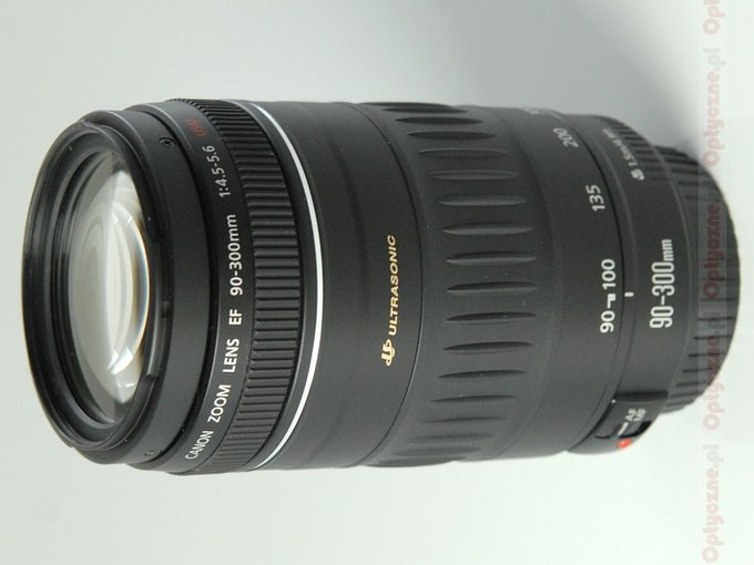 Canon EF 90-300 mm f/4.5-5.6 USM review - Introduction - LensTip.com